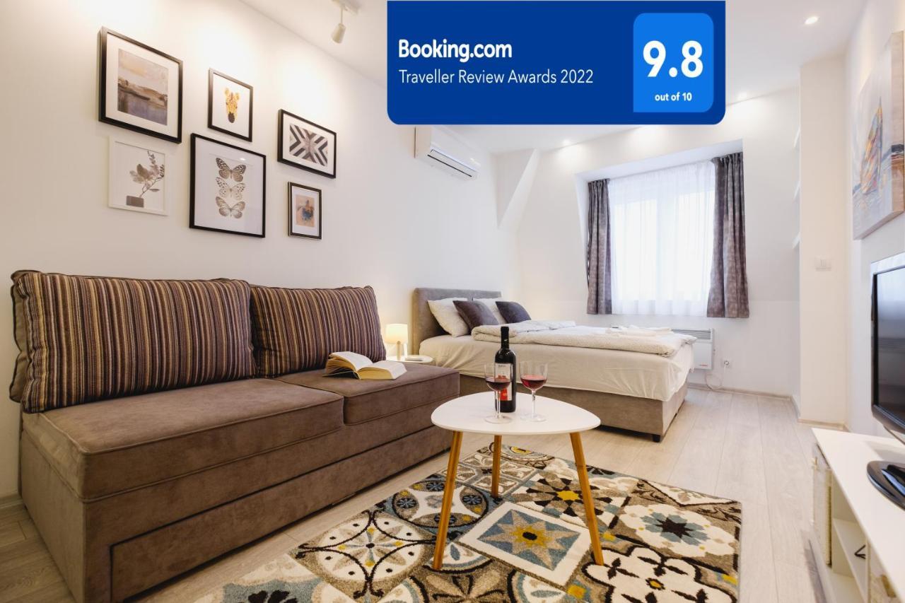 Apartment Hana Lux Belgrád Kültér fotó