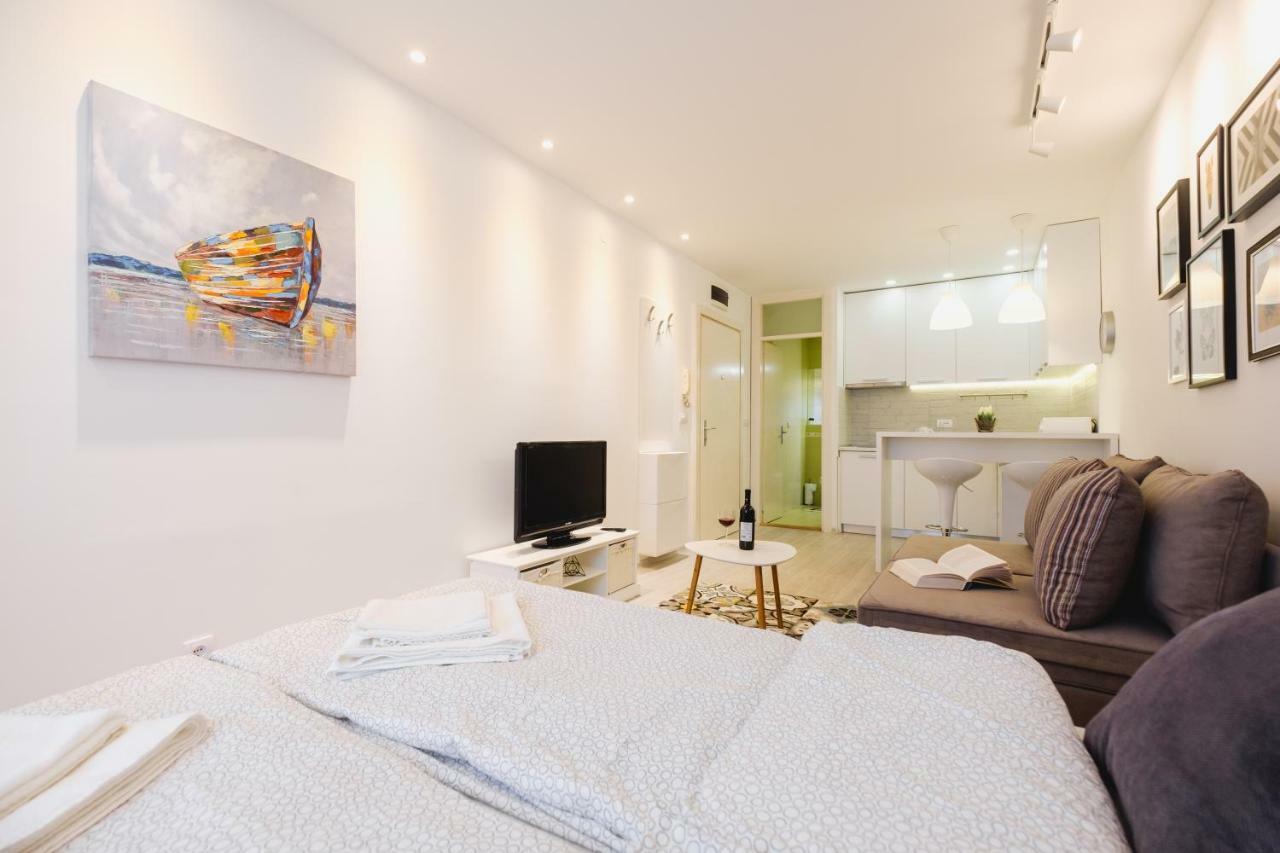 Apartment Hana Lux Belgrád Kültér fotó