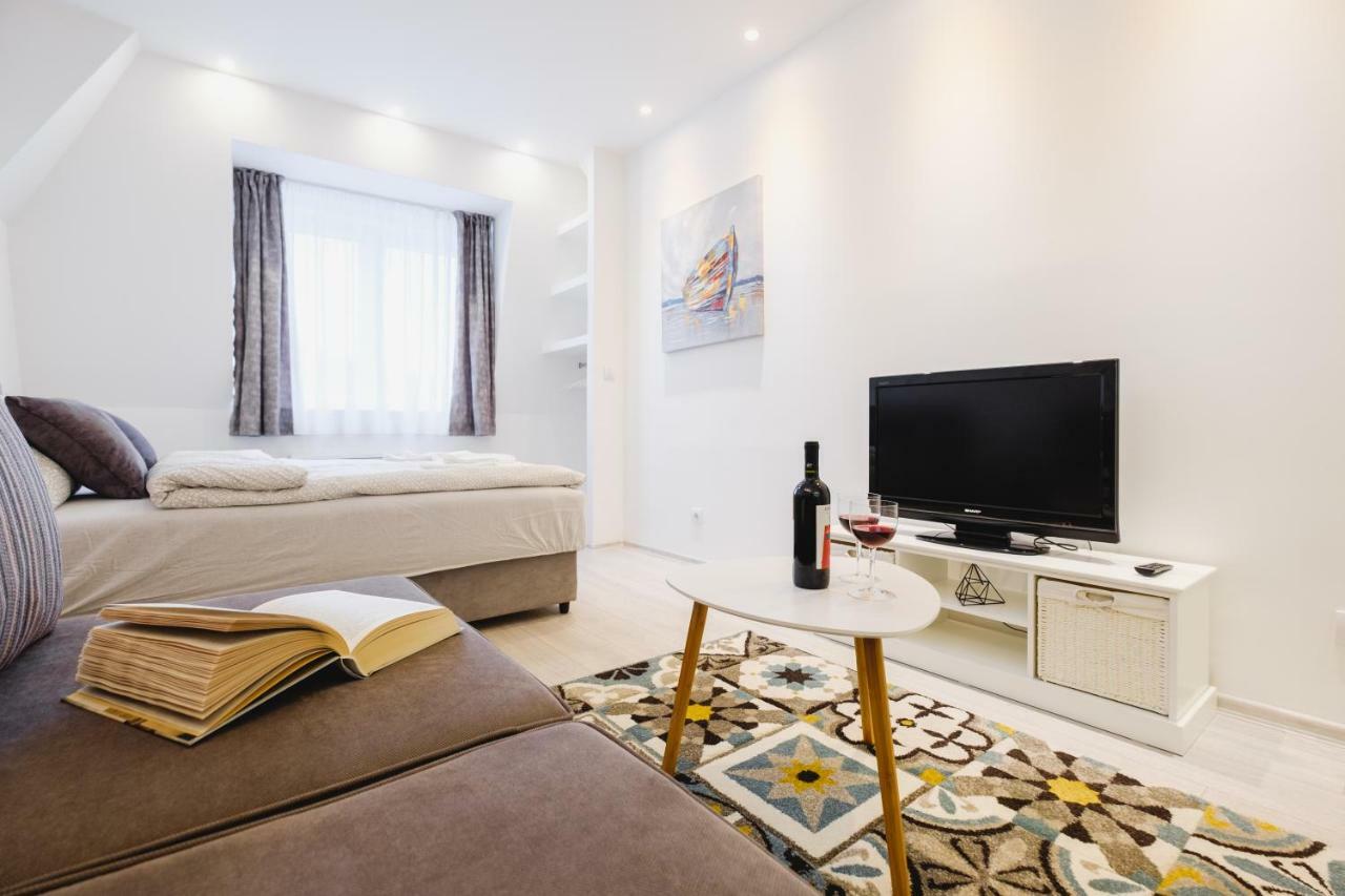 Apartment Hana Lux Belgrád Kültér fotó