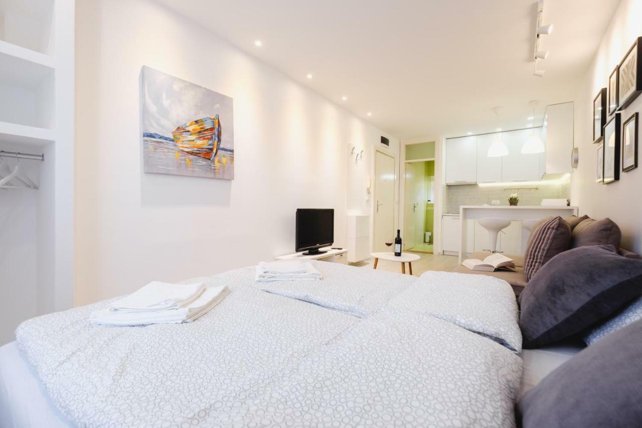 Apartment Hana Lux Belgrád Kültér fotó